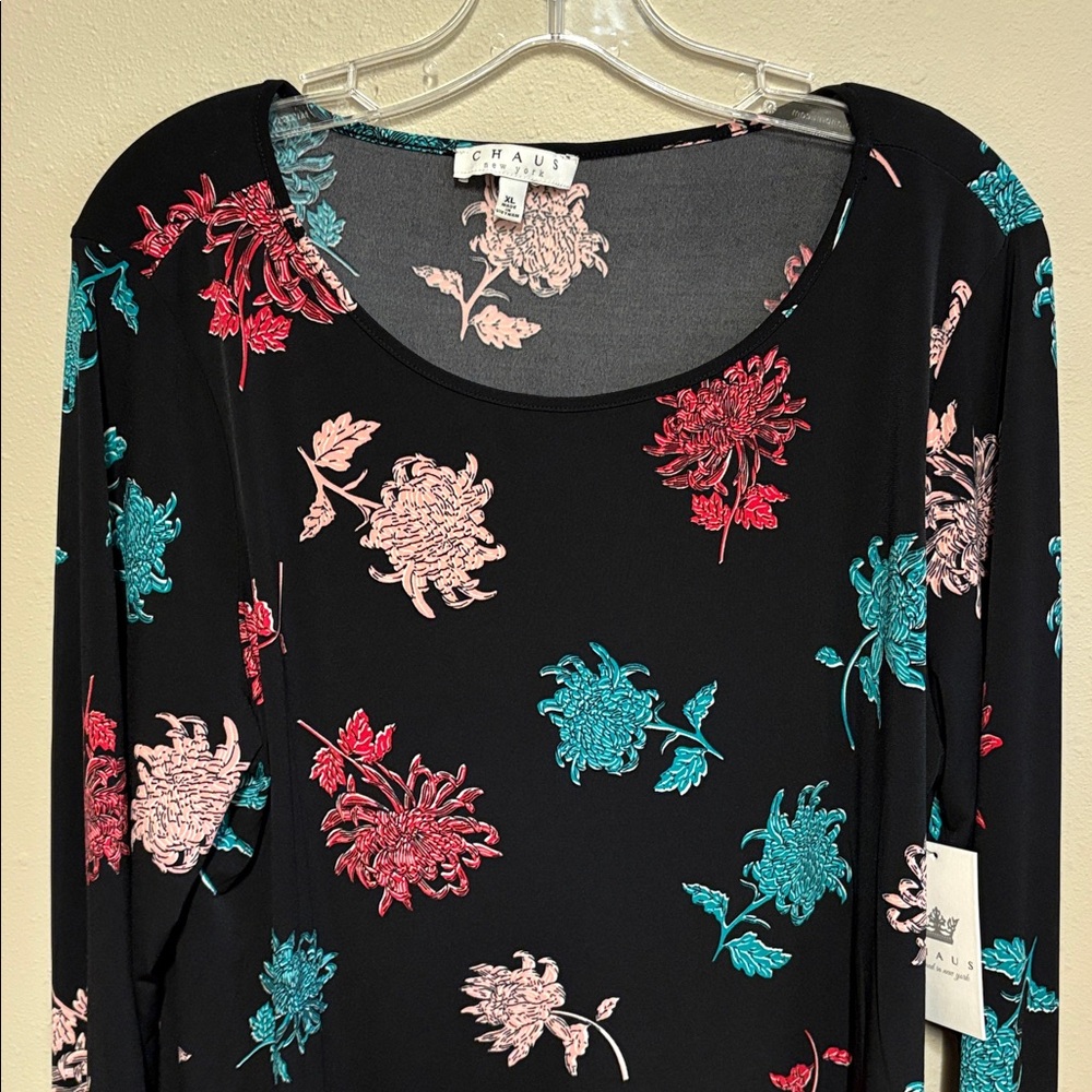 NWT! CHAUS NEW YORK Long Sleeve Bell Sleeve shirt